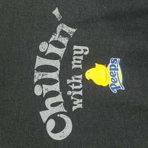 SAVVY "CHILLING WITH MY PEEPS TSHIRT-SIZE MEDIUM IN GREY